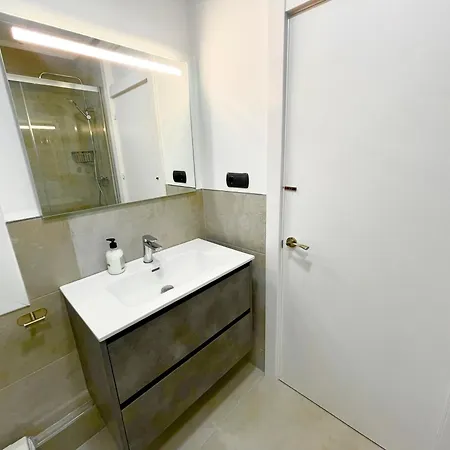 Ronda Sant Pere 3 Bed & Breakfast